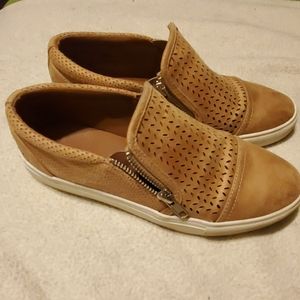 Report double zippered slip ins